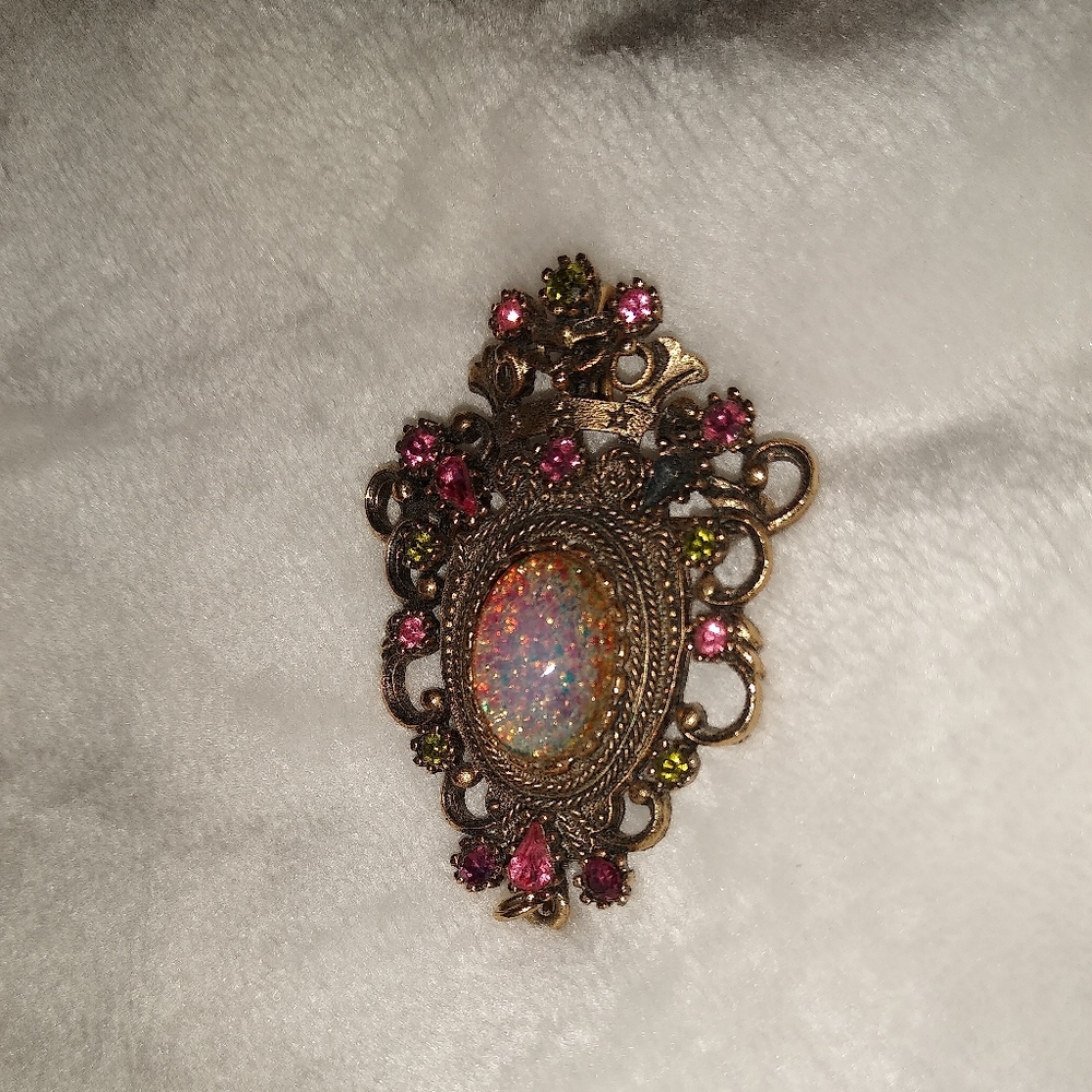 Sarah Coventry Contessa Brooch